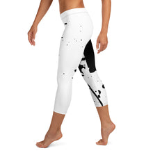 Load image into Gallery viewer, TS Thigh Piece Capri Leggings